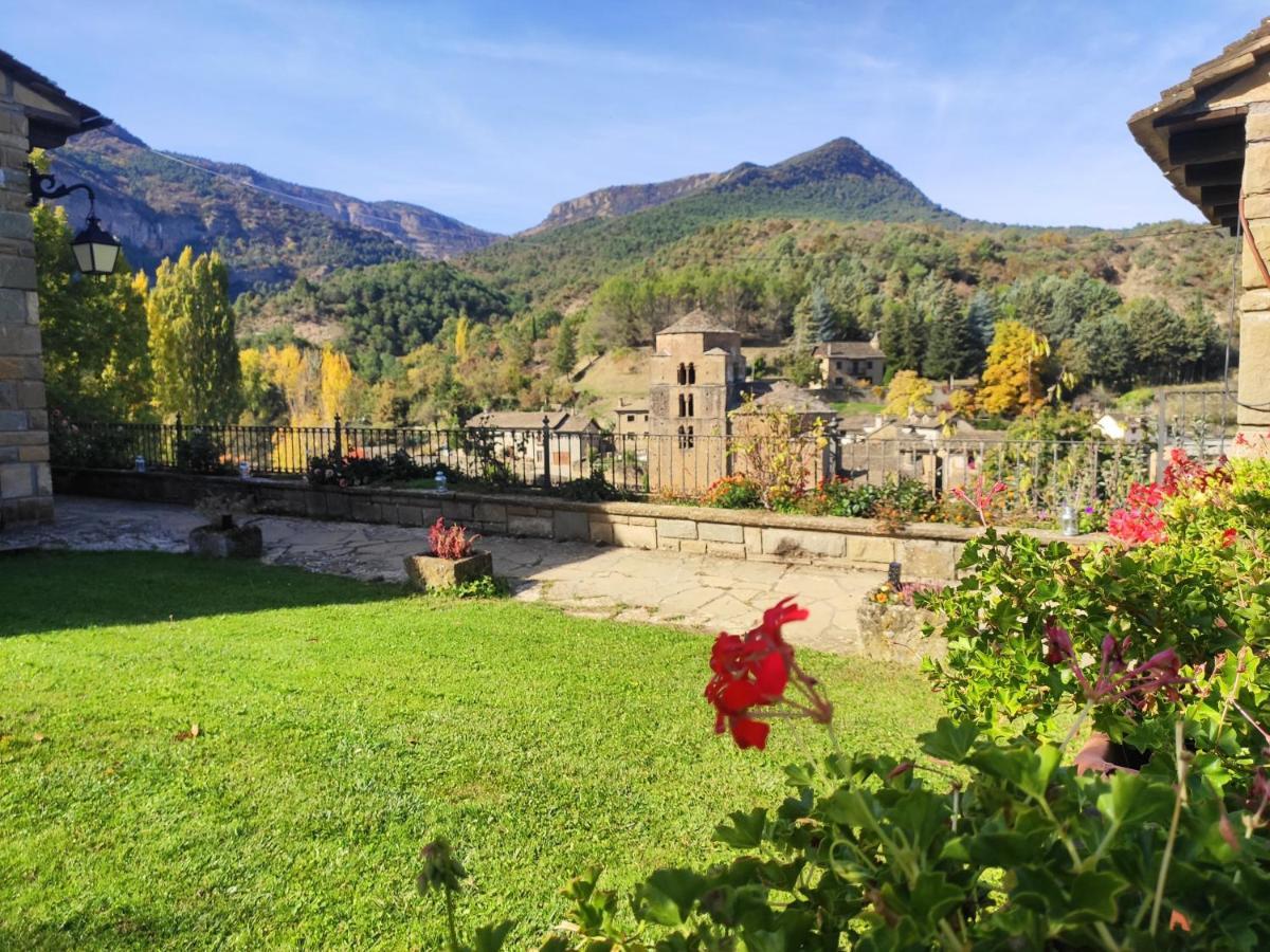 Santa Cruz de la Serós Hotel Rural El Mirador De Los Pirineos מראה חיצוני תמונה