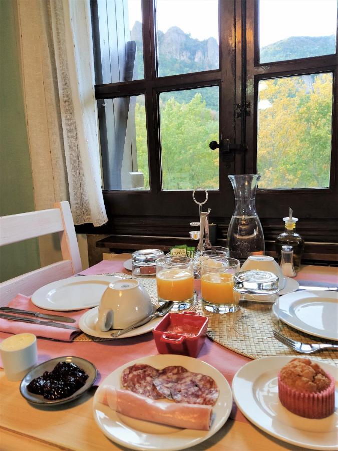 Santa Cruz de la Serós Hotel Rural El Mirador De Los Pirineos מראה חיצוני תמונה