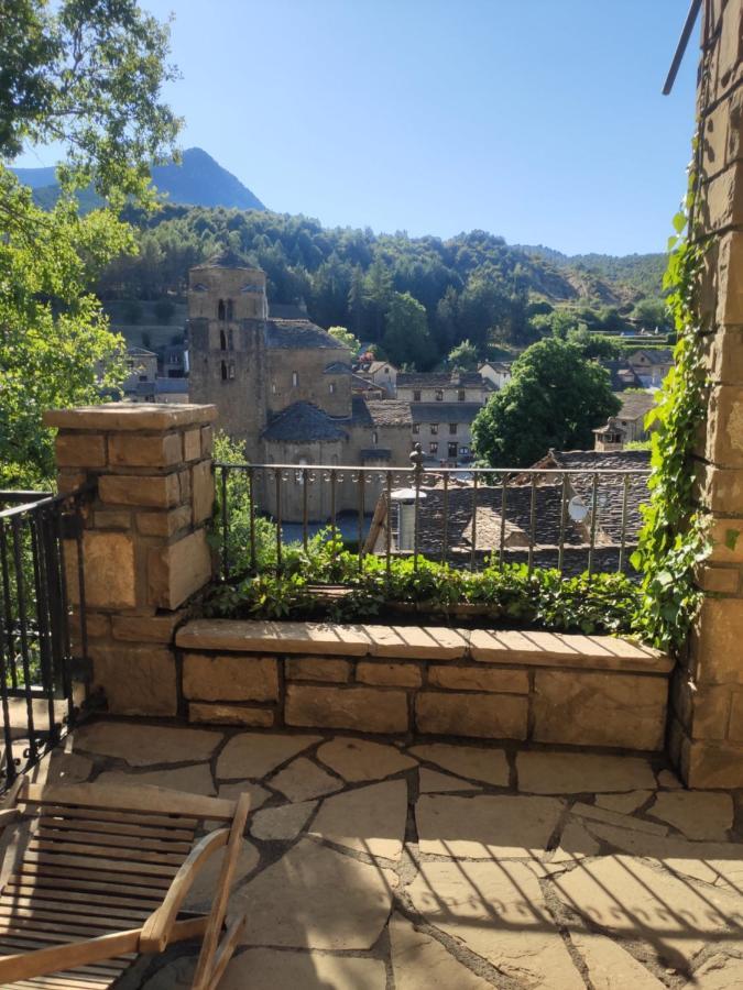Santa Cruz de la Serós Hotel Rural El Mirador De Los Pirineos מראה חיצוני תמונה