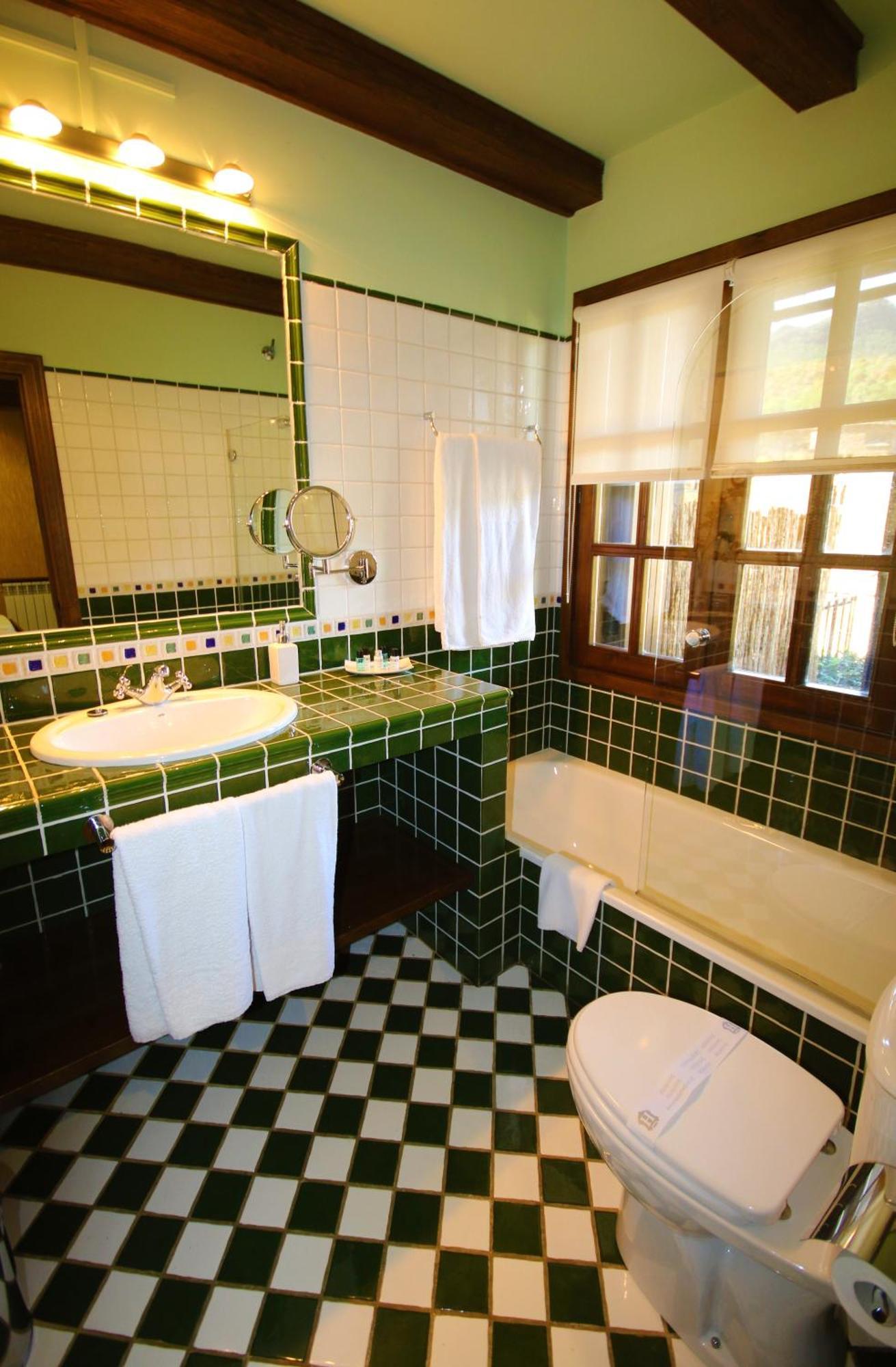 Santa Cruz de la Serós Hotel Rural El Mirador De Los Pirineos מראה חיצוני תמונה