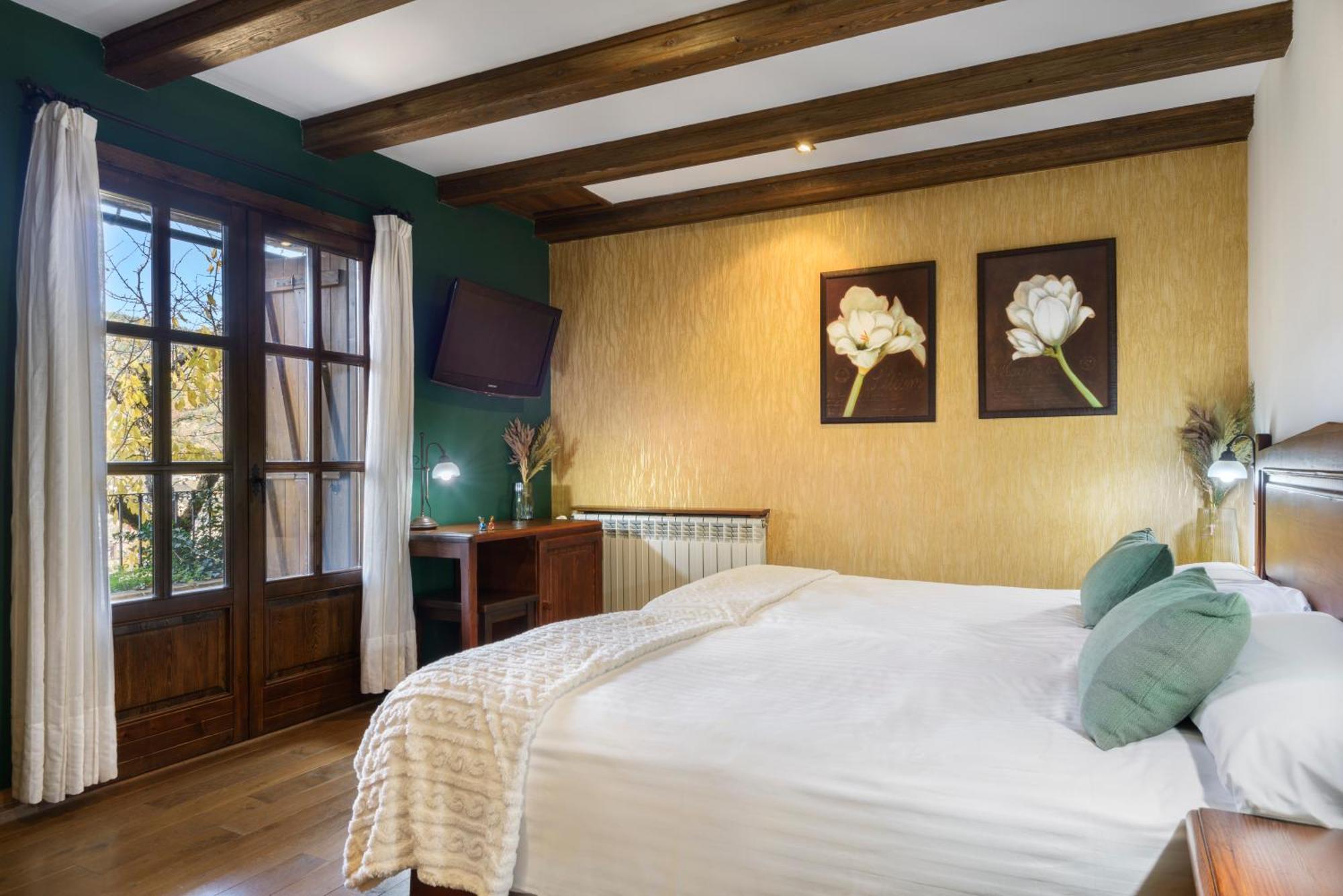 Santa Cruz de la Serós Hotel Rural El Mirador De Los Pirineos מראה חיצוני תמונה